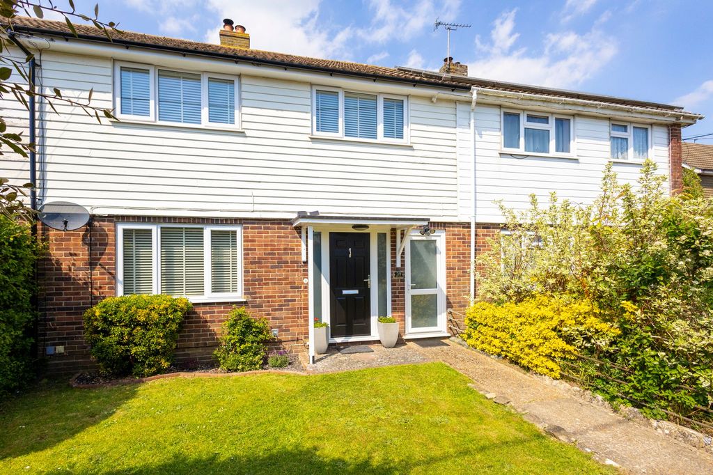 Property photo 1 of 30
