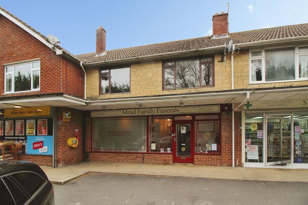 Property photo 1 of 7