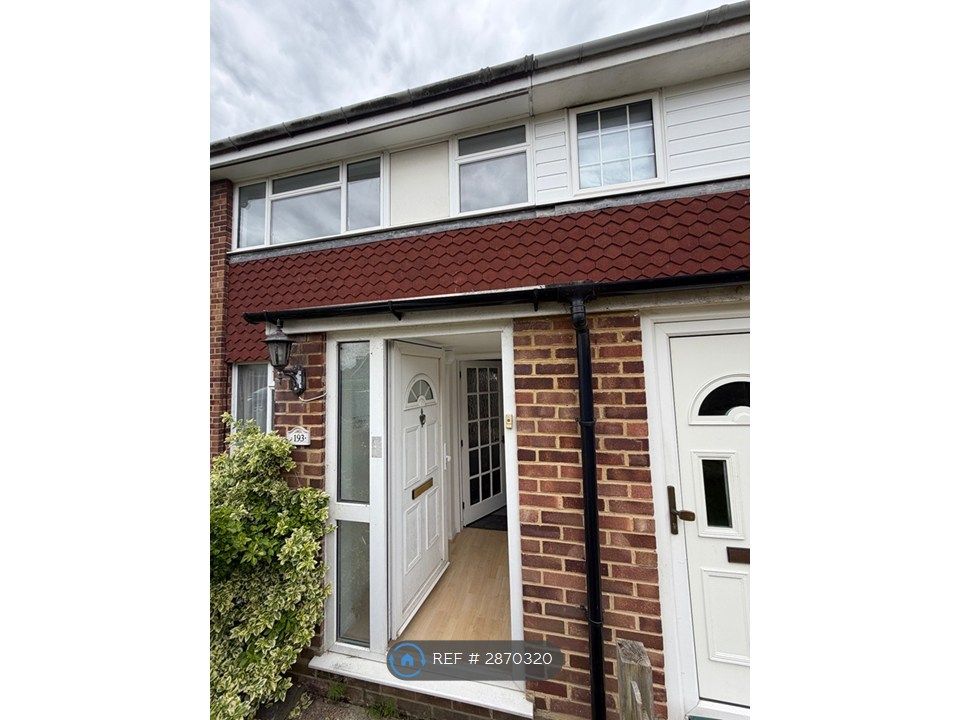 Property photo 3 of 8