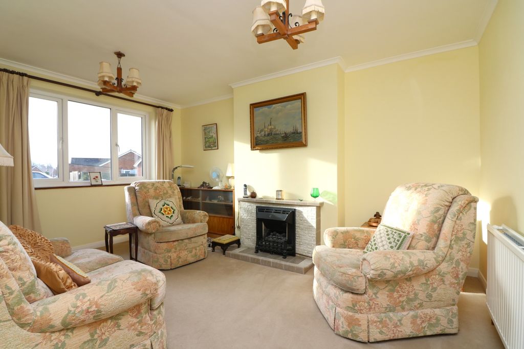 Property photo 2 of 14 Img_9942