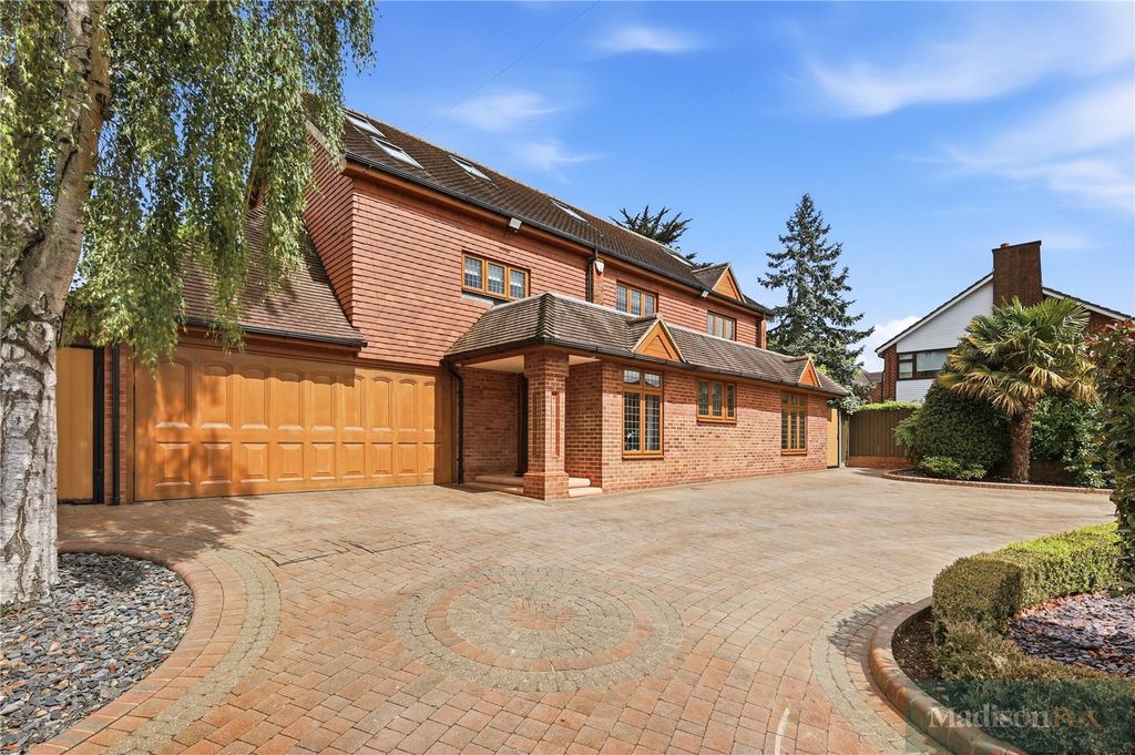 Additional image 48 of 5 bed detached house for saleWest View, Loughton, Essex IG10