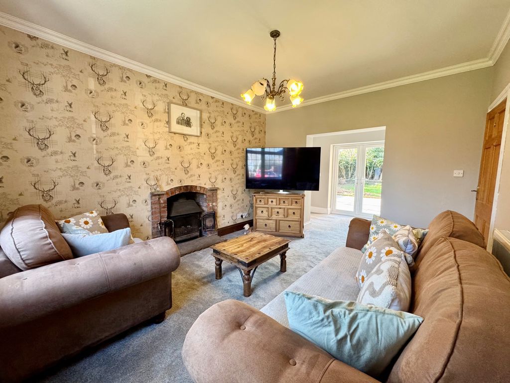 Property photo 2 of 34 Photo 36