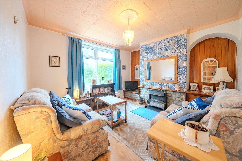 Property photo 2 of 11 Picture No. 26