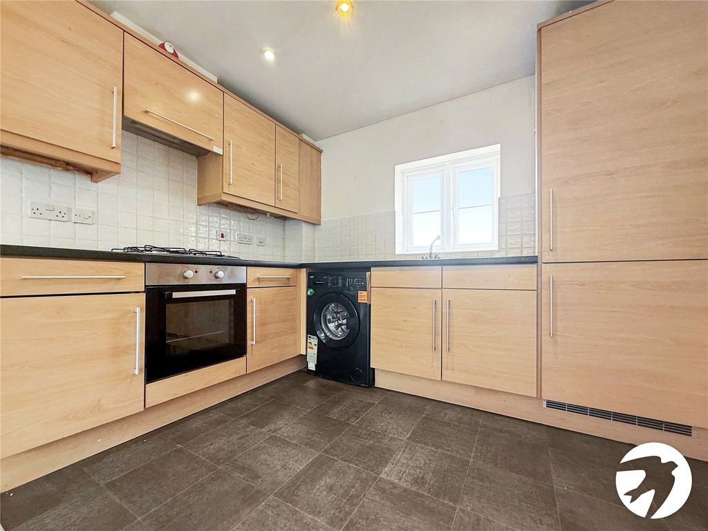 Property photo 3 of 7 Picture No. 02