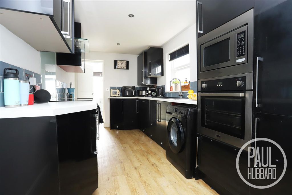 Property photo 1 of 19 Img_5425.Jpg