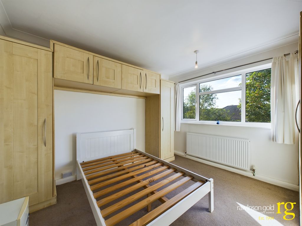 Property photo 3 of 6 Cam02900G0-Pr0132-Still002