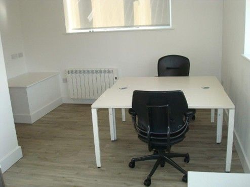Property photo 1 of 2