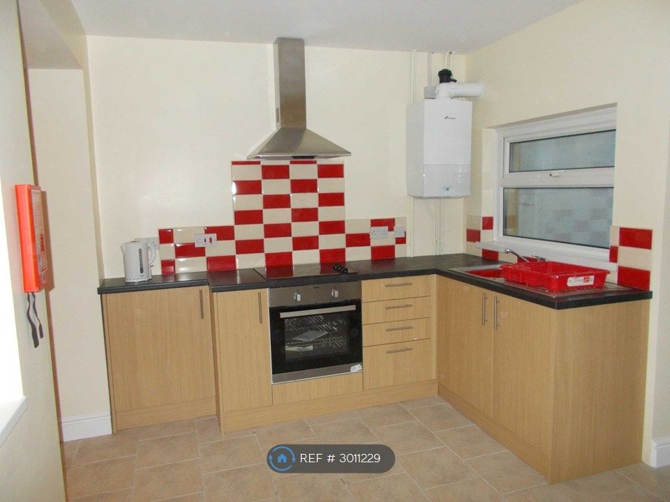 Property photo 3 of 8