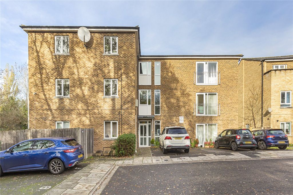 Property photo 2 of 10 Picture No. 02