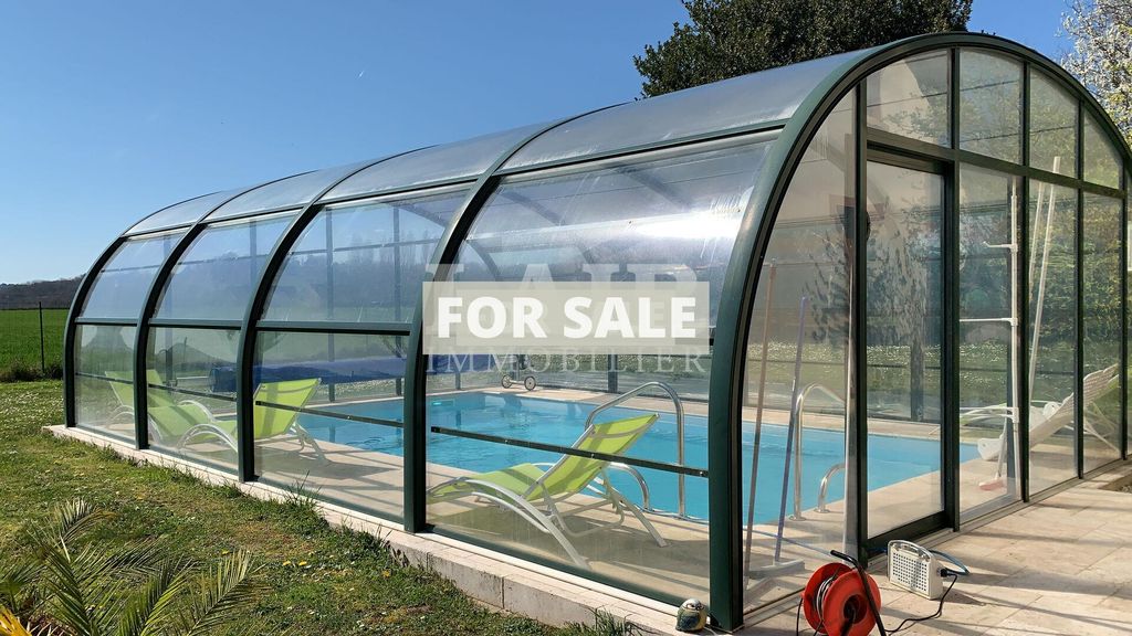 Property photo 2 of 13