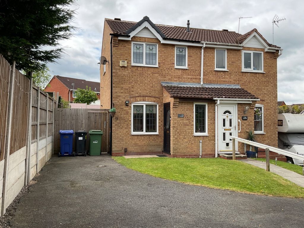 Property photo 1 of 17