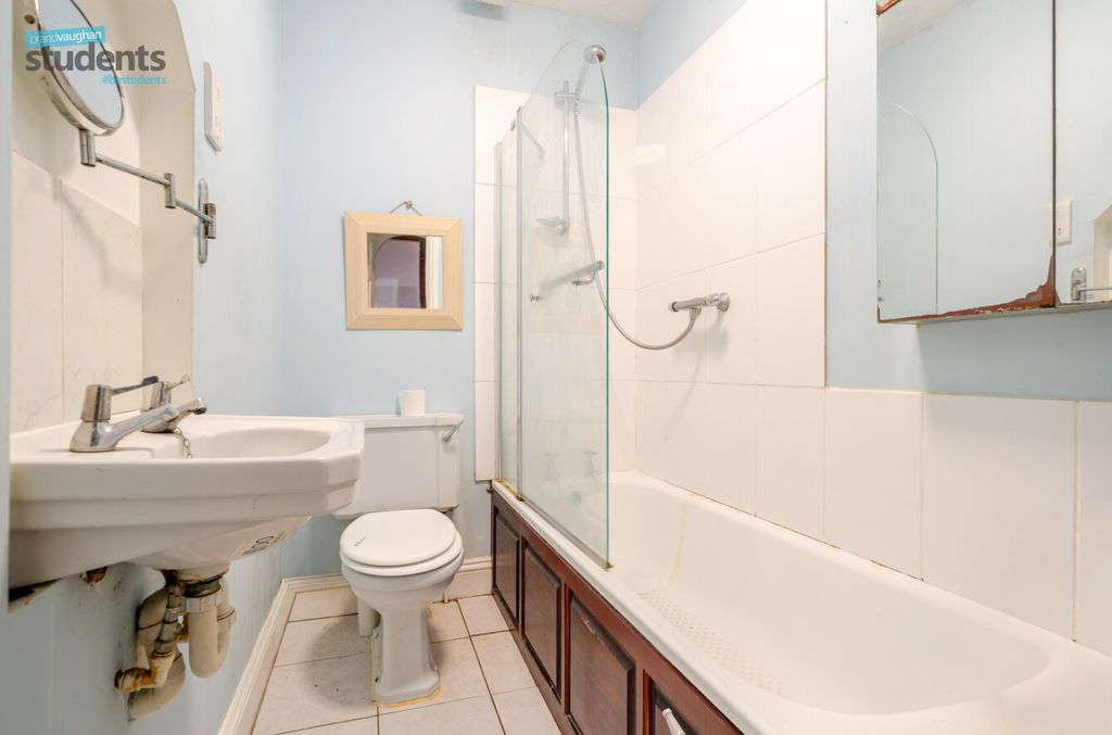 Property photo 3 of 14 9B116Caa-F89E-43E...