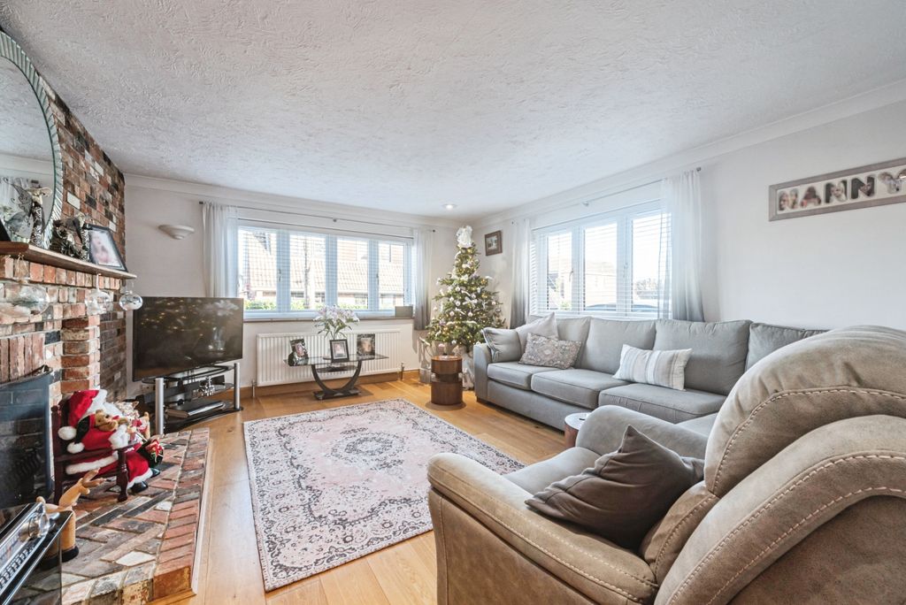 Property photo 2 of 20 Photo #2