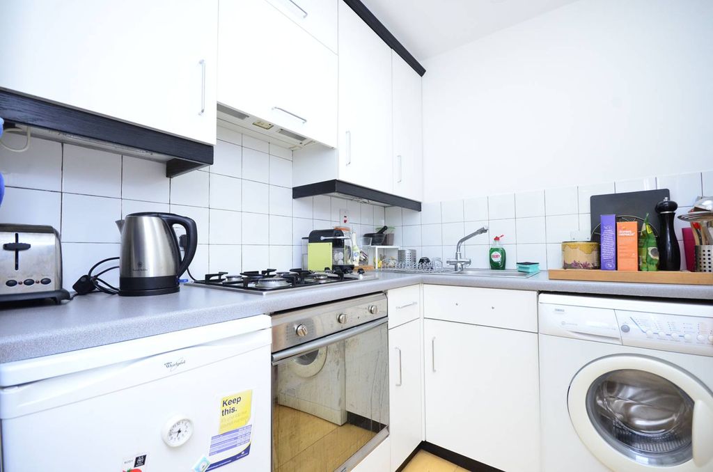 Property photo 2 of 5