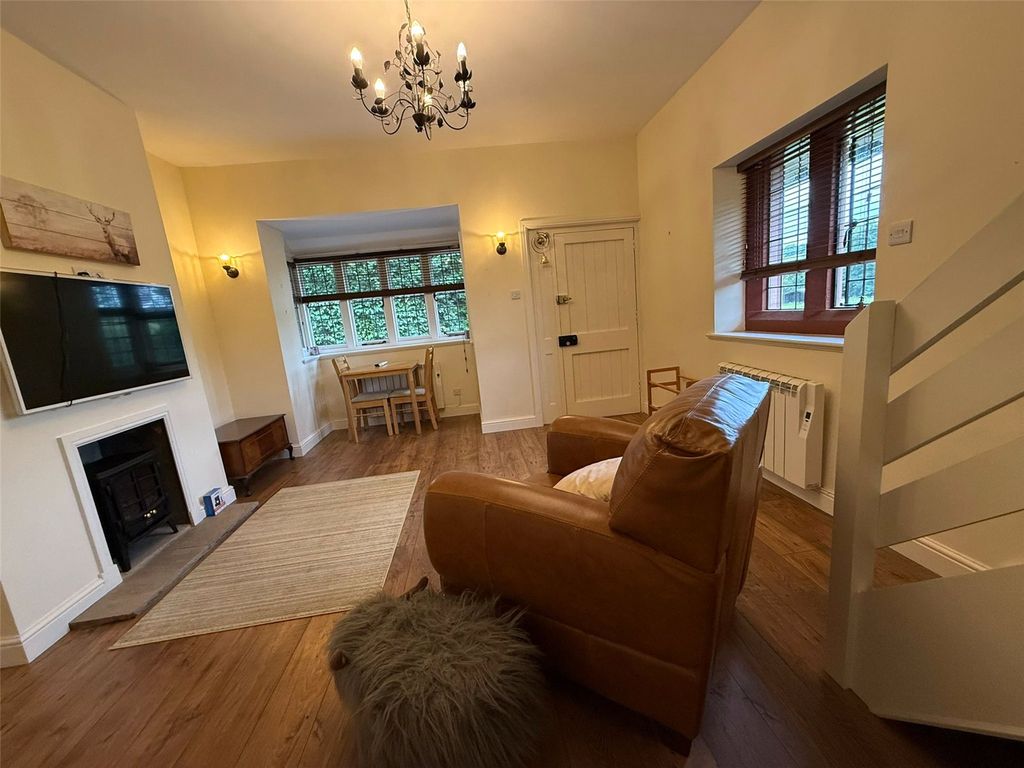 Property photo 2 of 10 Picture No. 09