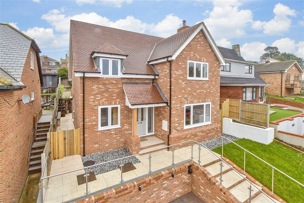 Property photo 1 of 13 External (Web)