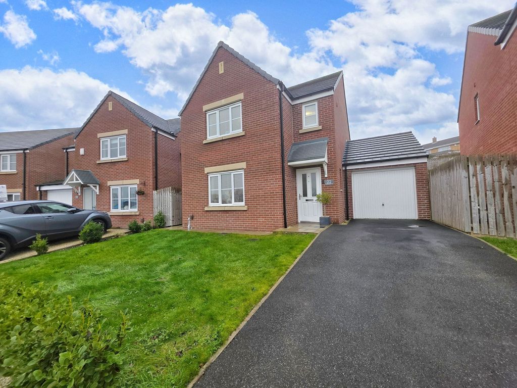 Property photo 1 of 22