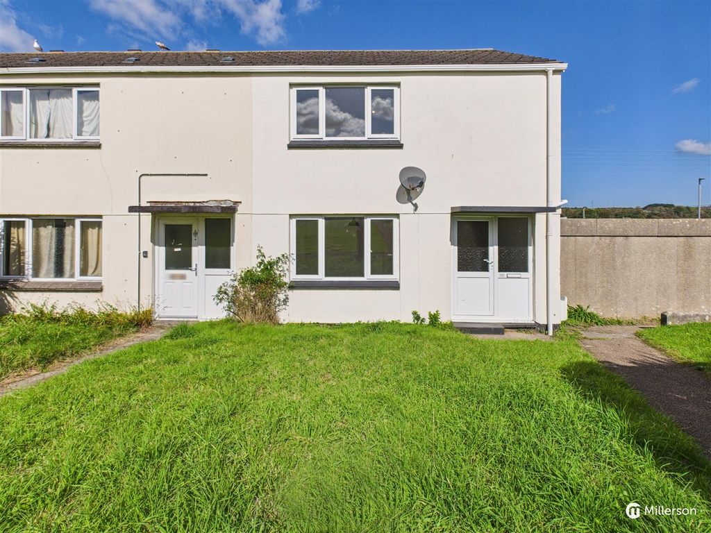 Property photo 1 of 17 Front Aspect