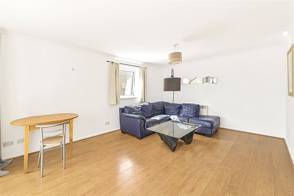 Property photo 3 of 11 Picture No. 04