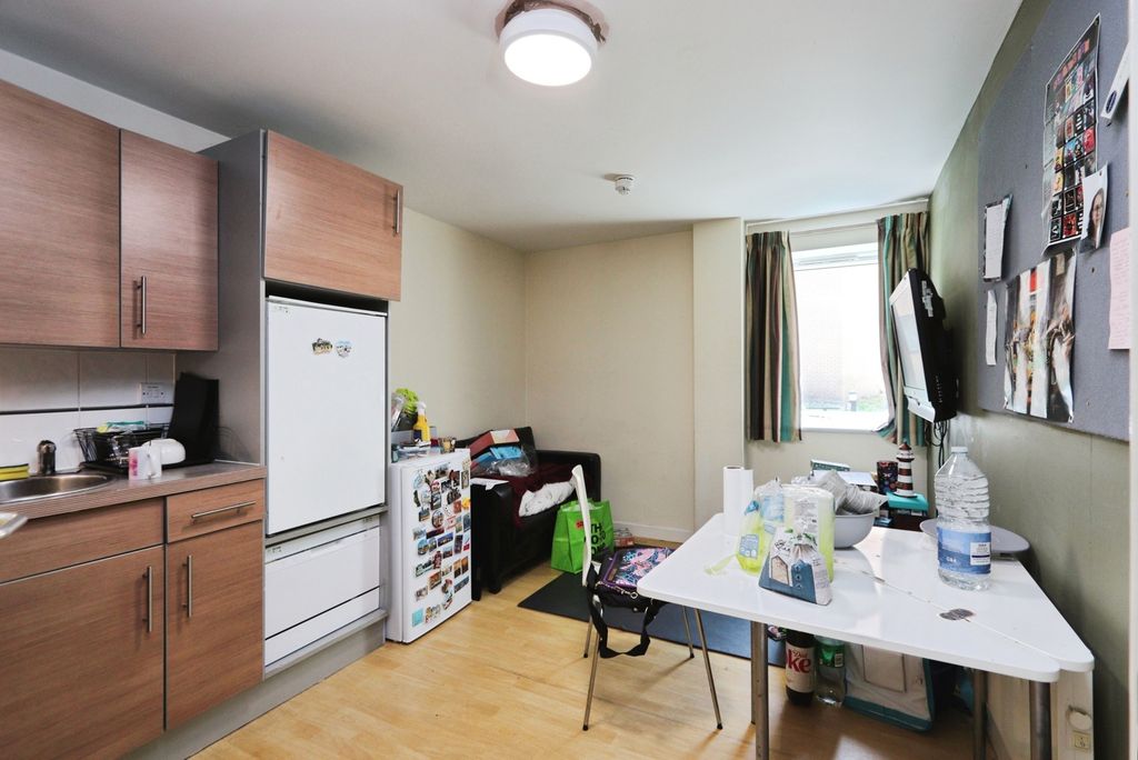 Property photo 2 of 12 Photo