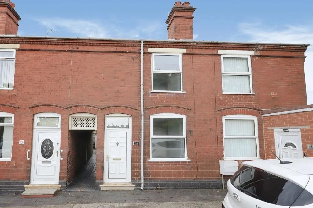 Property photo 1 of 12