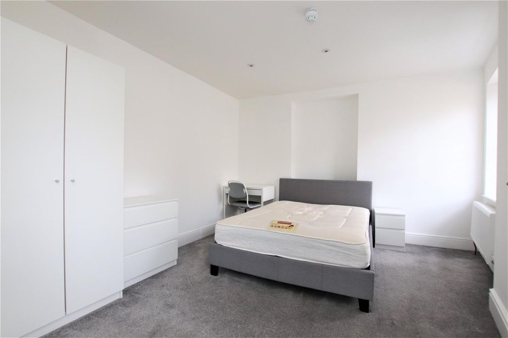 Property photo 3 of 13 Bedroom 3