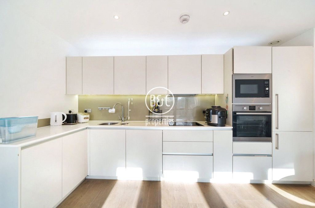 Property photo 3 of 14 Picture No. 04