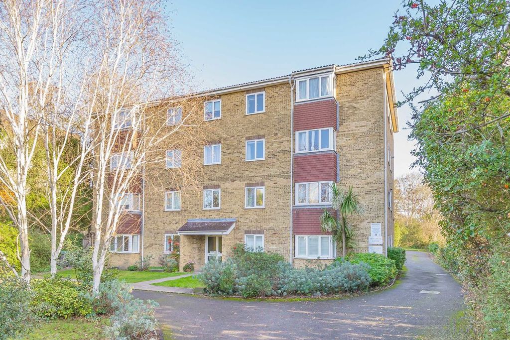 Property photo 1 of 6