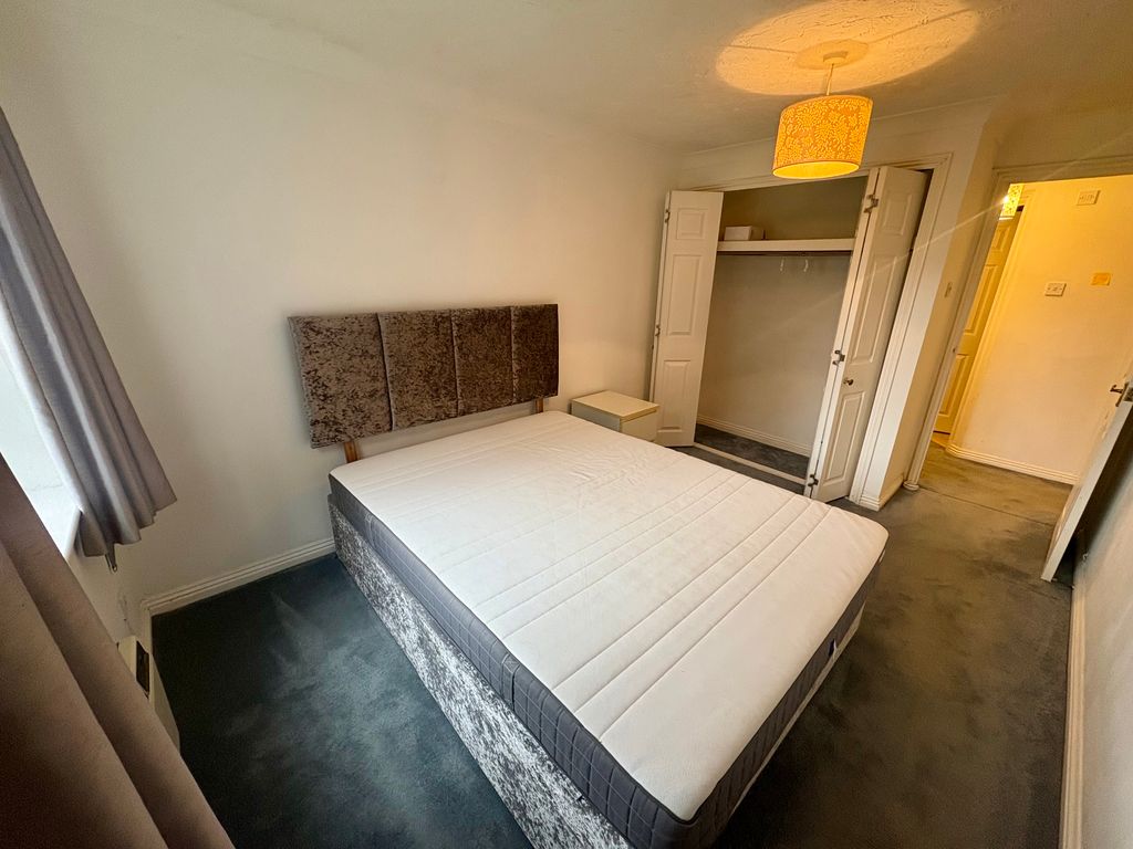 Property photo 1 of 8 Img_4227