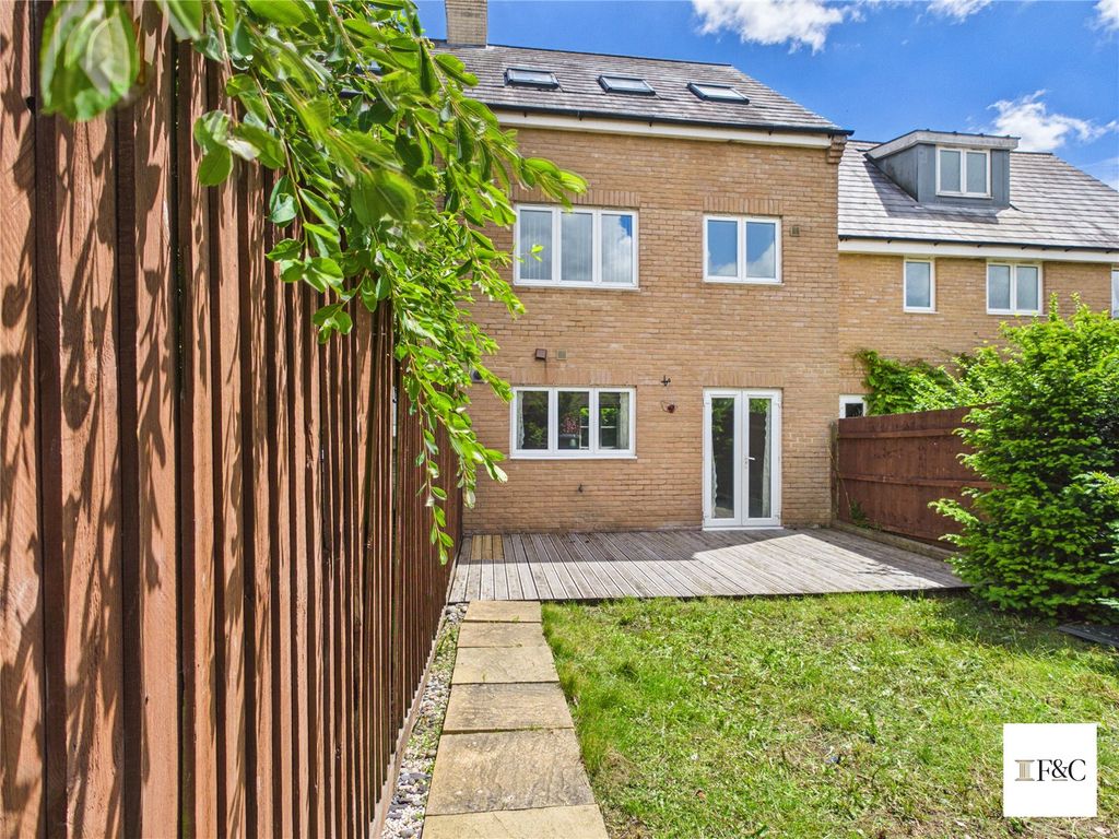 Property photo 1 of 35 Picture No. 31