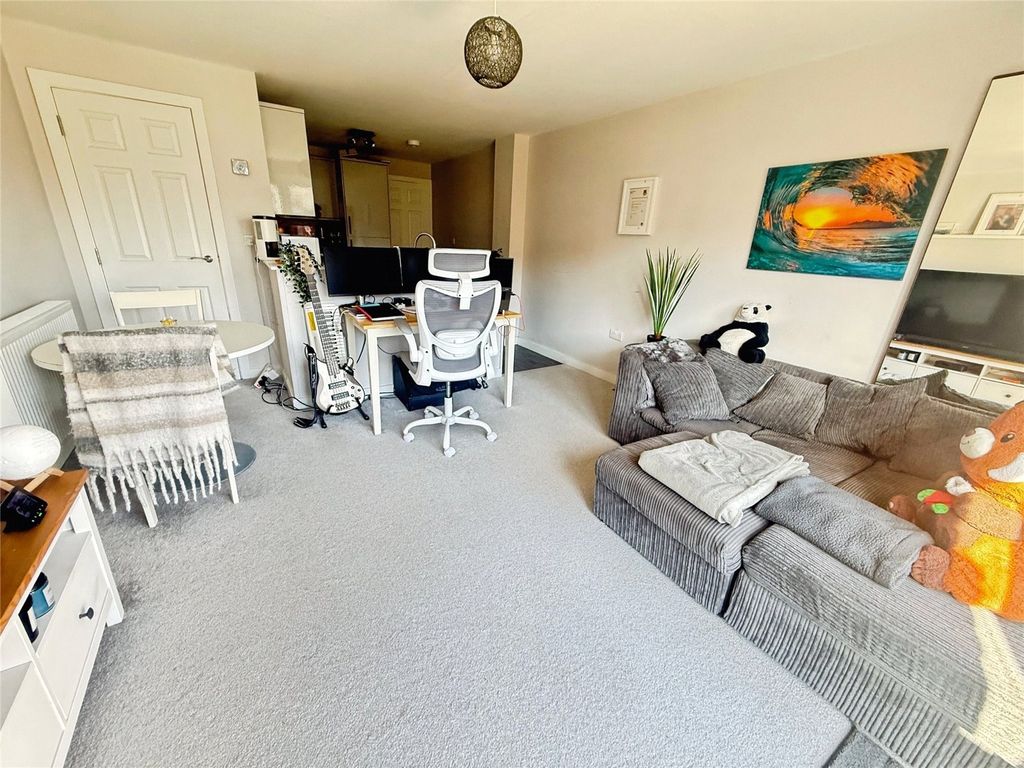 Property photo 3 of 9 Picture No. 02