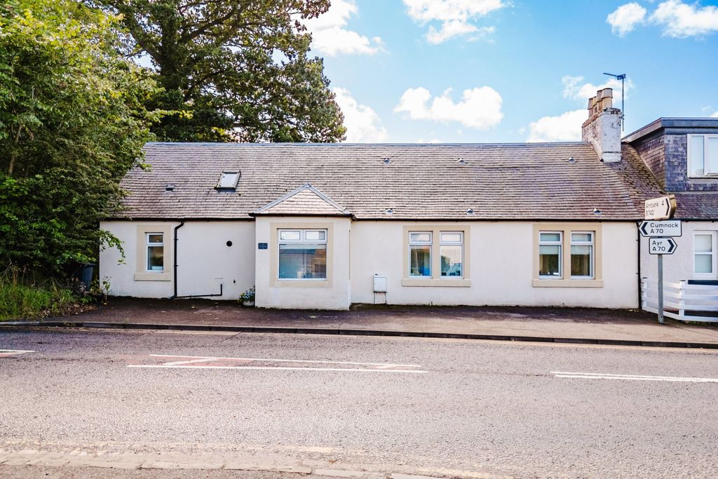 Property photo 2 of 48