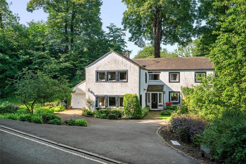 Property photo 1 of 35 External