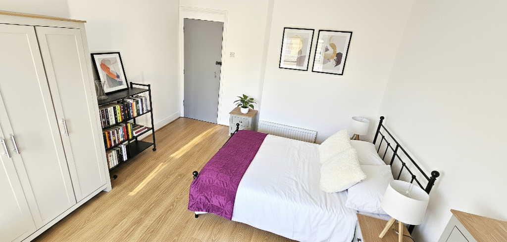 Property photo 2 of 12 Photo 1