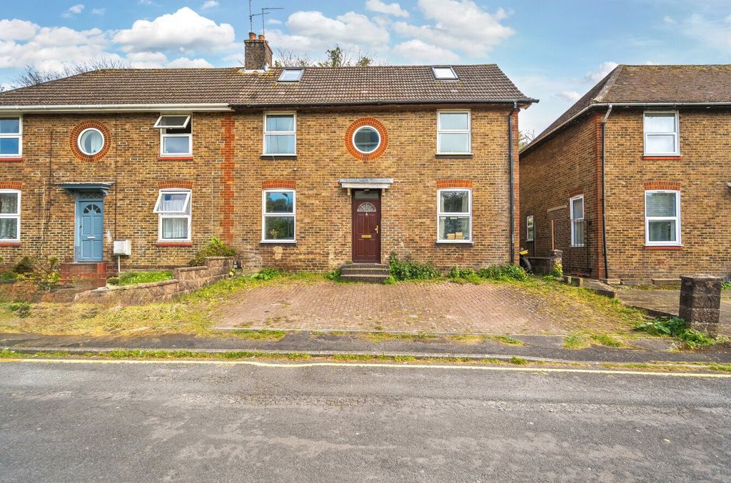 Property photo 1 of 17 1446444-1-69E101d...