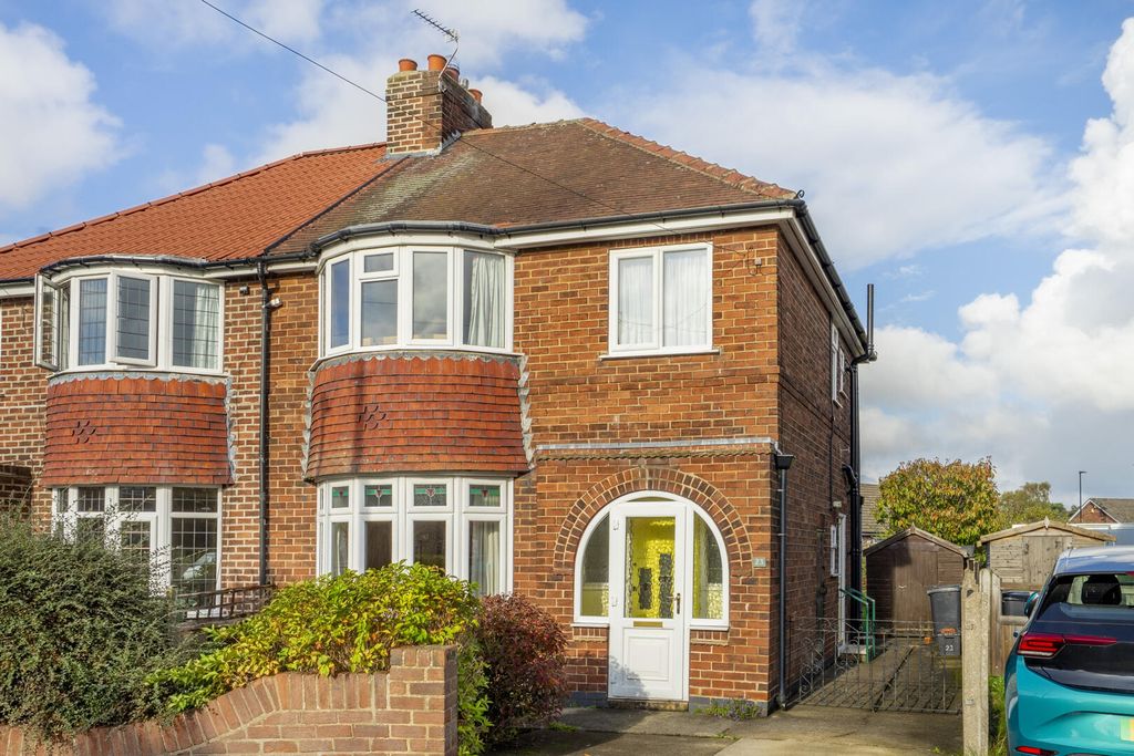 Property photo 1 of 16 Front (Exterior)