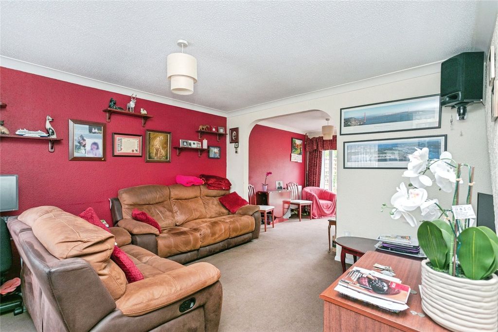 Property photo 3 of 15 Picture No. 11