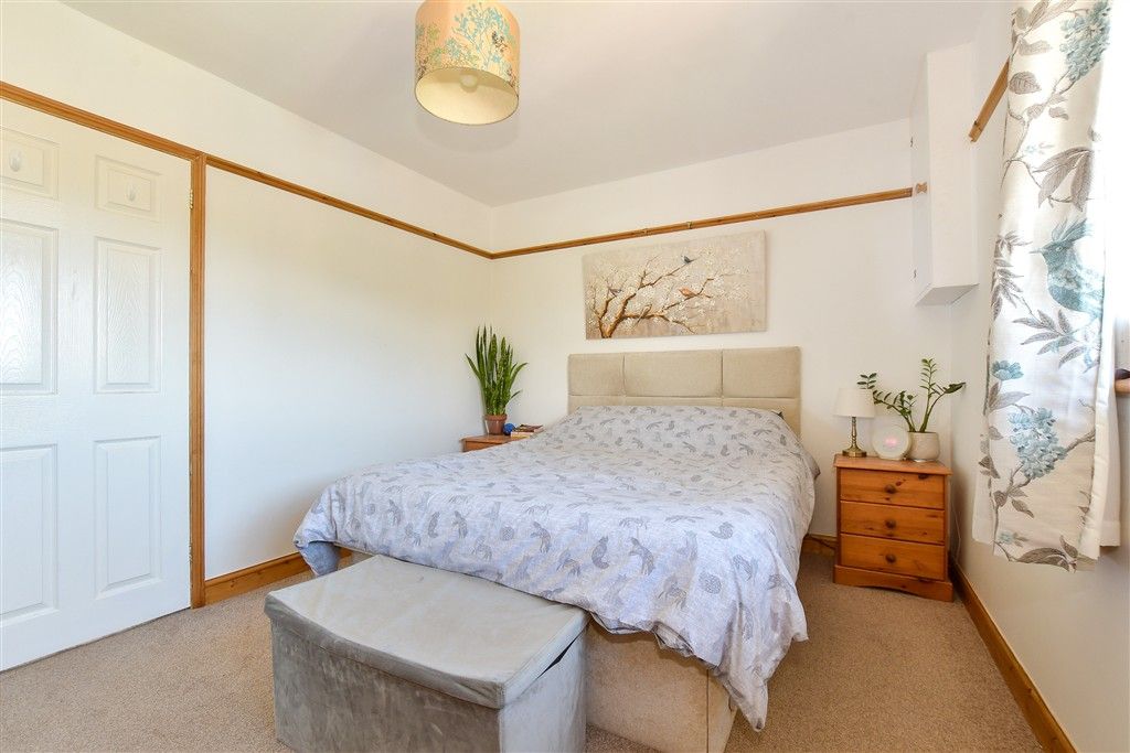 Property photo 1 of 16 Bedroom 1