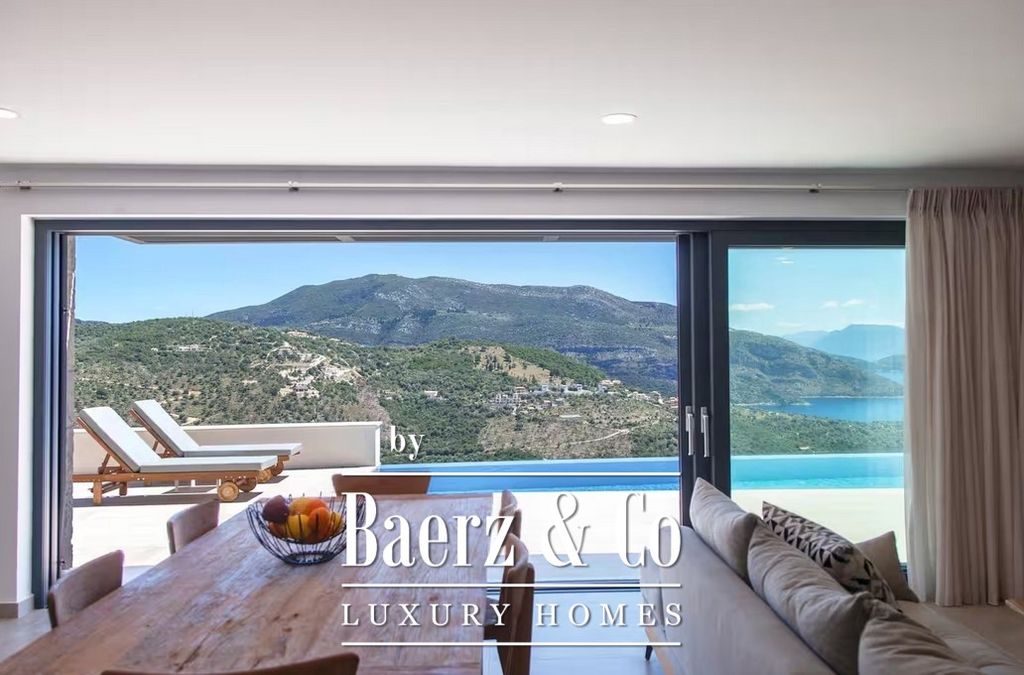 Property photo 2 of 24