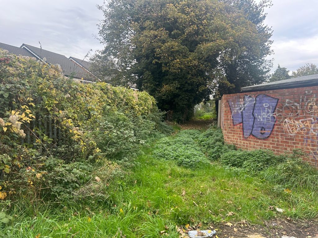 Additional image 5 of Land for saleLand At Beaumont Drive, Gravesend DA11