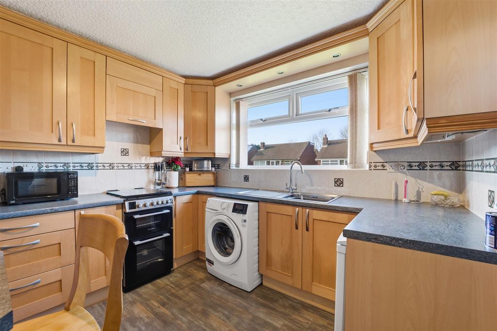 Property photo 2 of 18 P1167481.Jpg