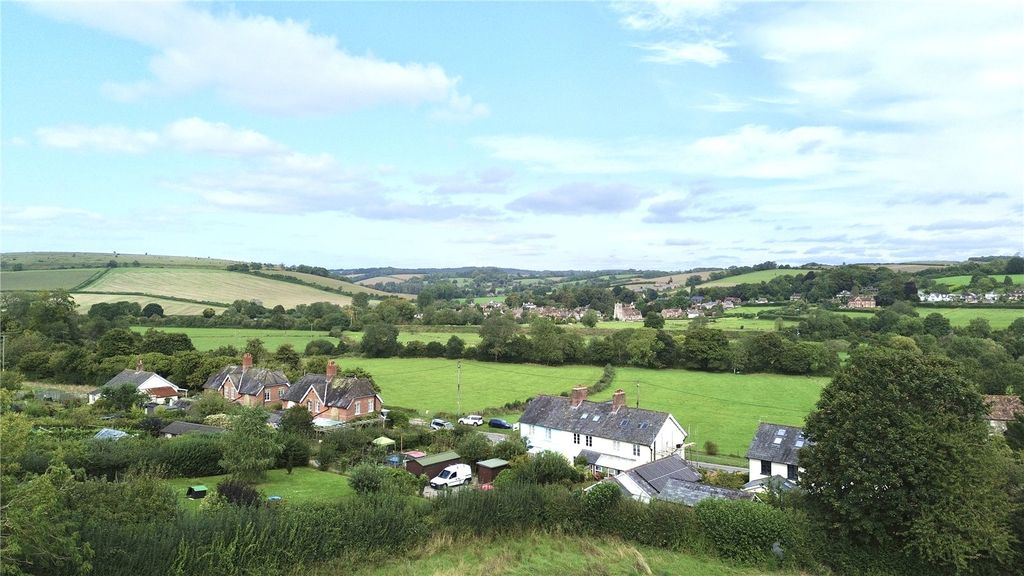 Property photo 3 of 35 Picture No. 06