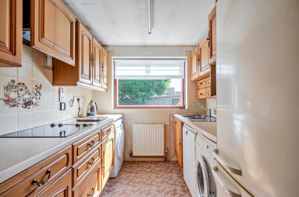 Property photo 2 of 9 1504273-21-6A8819...