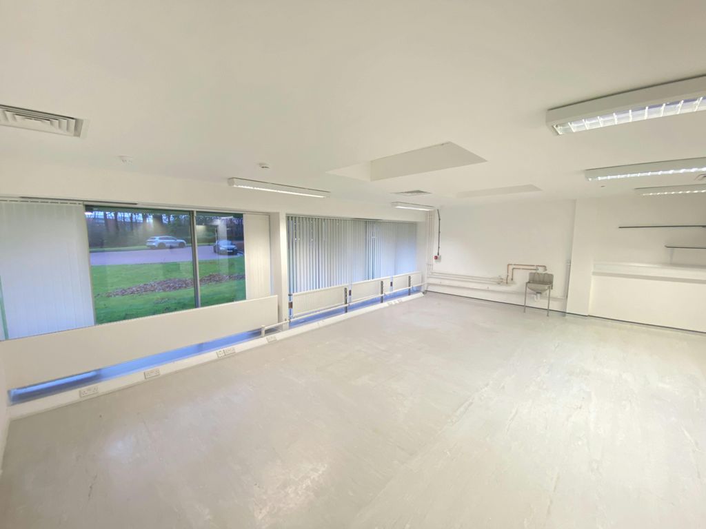 Property photo 3 of 6 002.Jpg