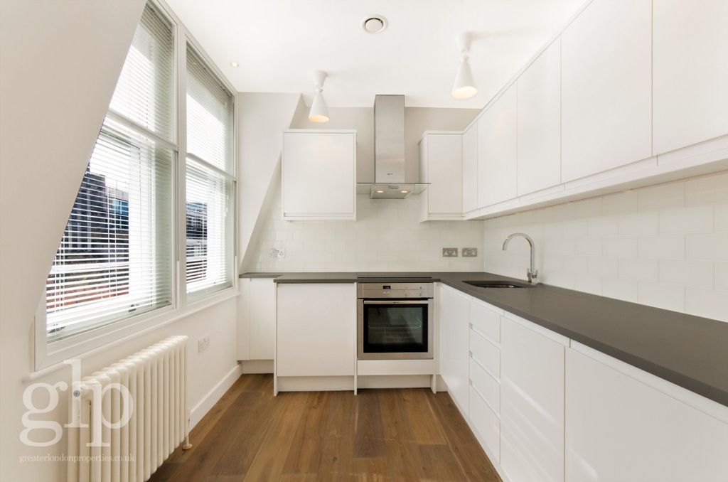 Property photo 3 of 20 974824