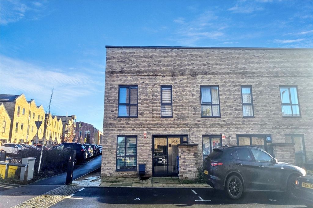 Property photo 1 of 25 Picture No. 31