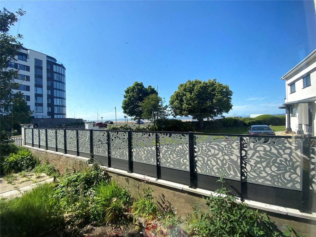 Property photo 2 of 14 View