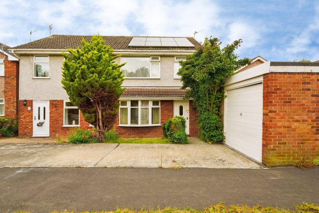 Property photo 1 of 15