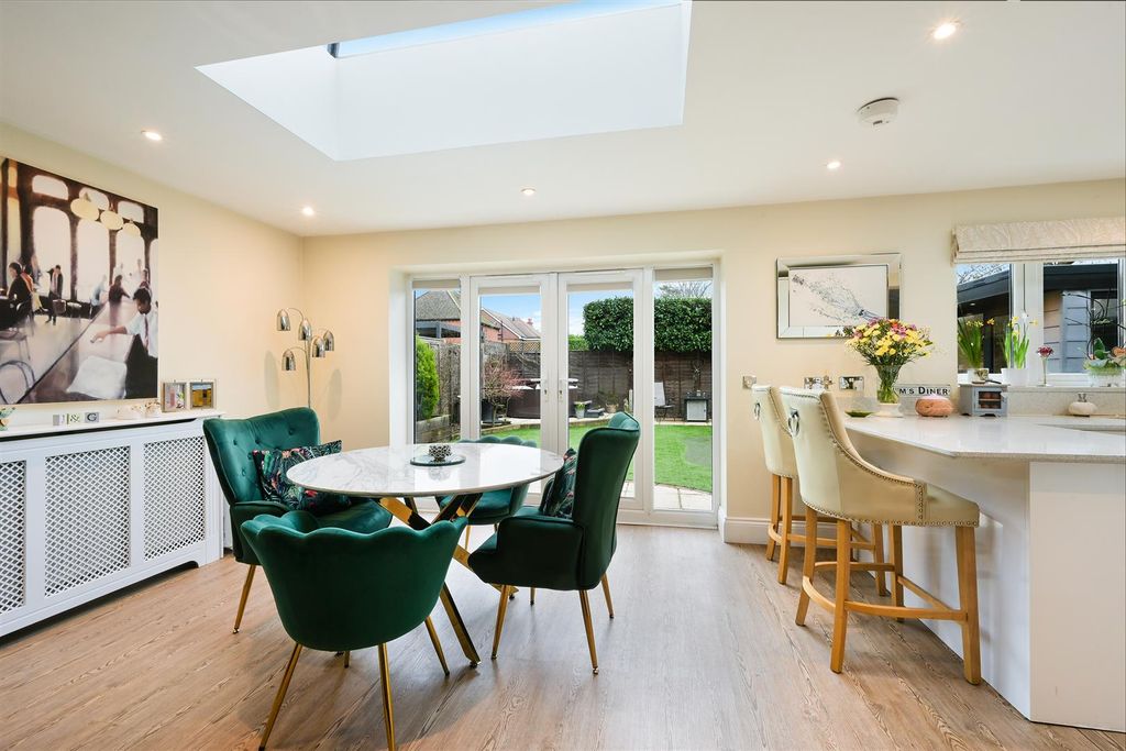 Property photo 3 of 34 Sandlands Road, 78- (21).Jpg