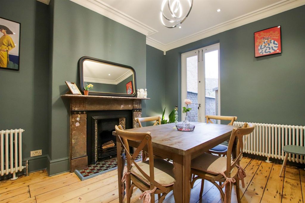 Additional image 4 of 5 bed terraced house for saleGarden Road, Knutsford WA16
